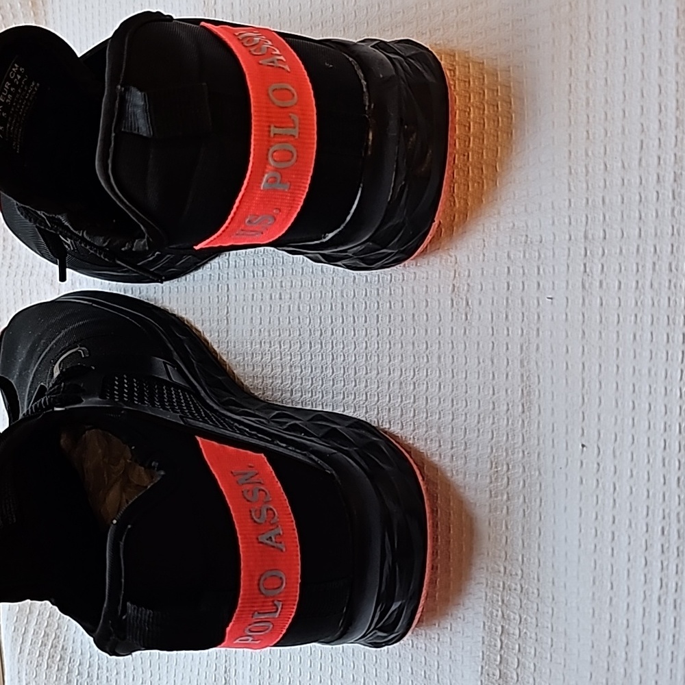 Black sneakers USPoloAssn, size 7.5 in good condition